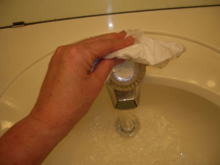 Food Service Hand Hygiene: Basic Handwashing – Part II – FoodHandler®